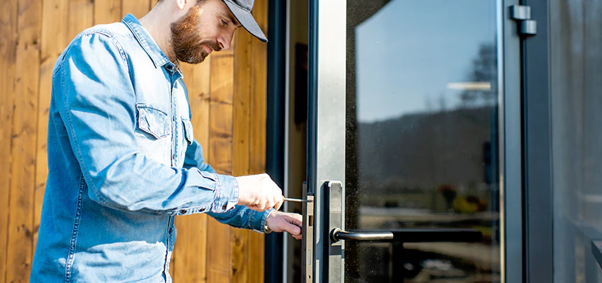 Frameless Glass Storefront Door Locks Replacement in Atwater, CA